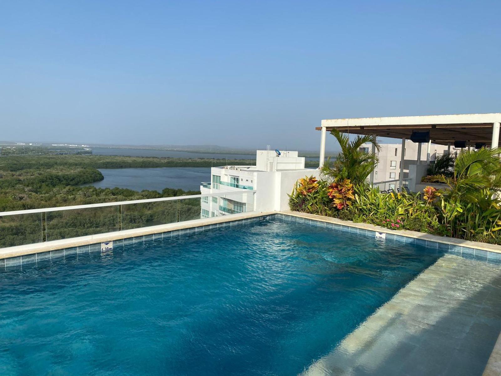 Dominique Cartagena, Beautiful 2 Bedroom Cartagena (Kolumbien)