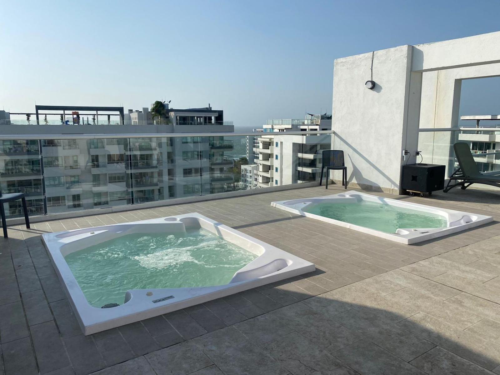 Dominique Cartagena, Beautiful 2 Bedroom Apartment Cartagena (Kolumbien)